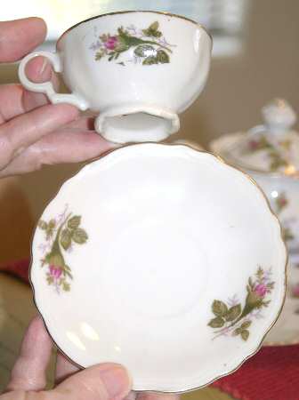 RBT6 Footed Cup & Saucer Set