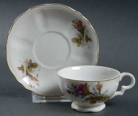 RBT6 Footed Demitasse Cup & Saucer Set by Roberts