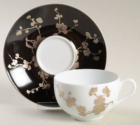 Ombrages Flat Cup & Saucer Set