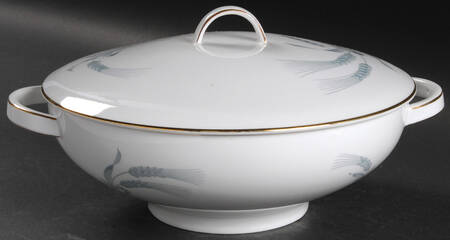 ROT268 Round Covered Vegetable by Royal Tettau