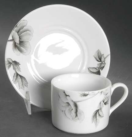 Black Peony Flat Cup & Saucer Set