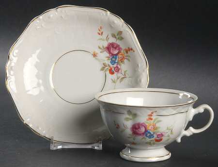 REZ14 Footed Cup & Saucer Set