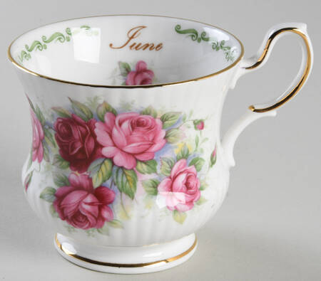 Special Flowers (With Month) Footed Cup