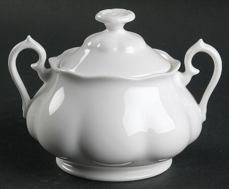Hampton White Sugar Bowl & Lid
