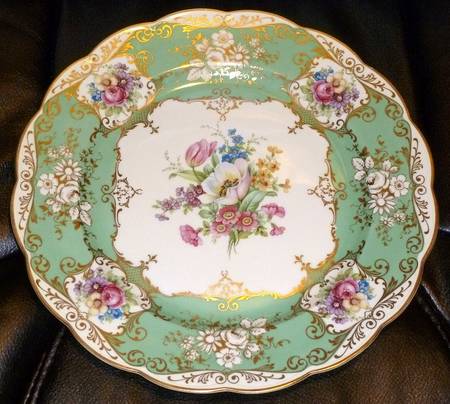 ROB258 Green Dinner Plate