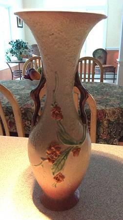 Bittersweet Rose 16" Handled Vase
