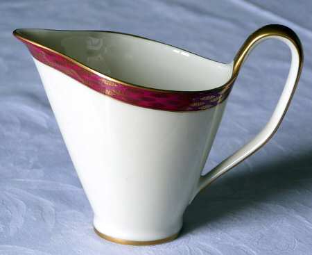 3189 Creamer
