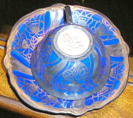 R1873 Flat Cup & Saucer Set