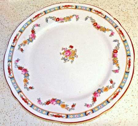 Rose Garland by Royal Stafford