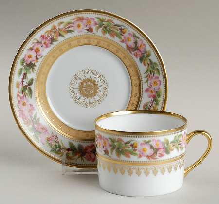 Botanique Flat Cup & Saucer Set