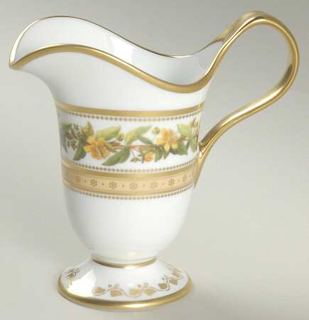 Botanique Creamer