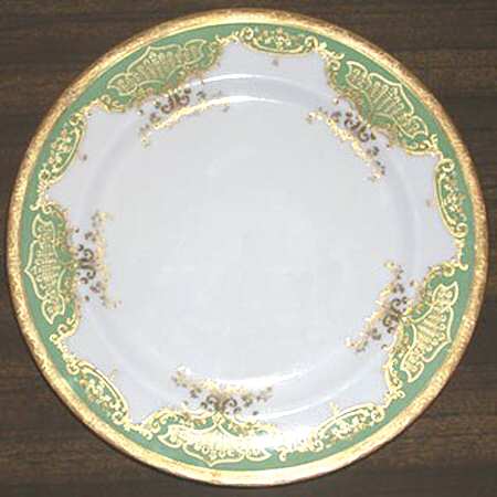 E7470 by Royal Doulton