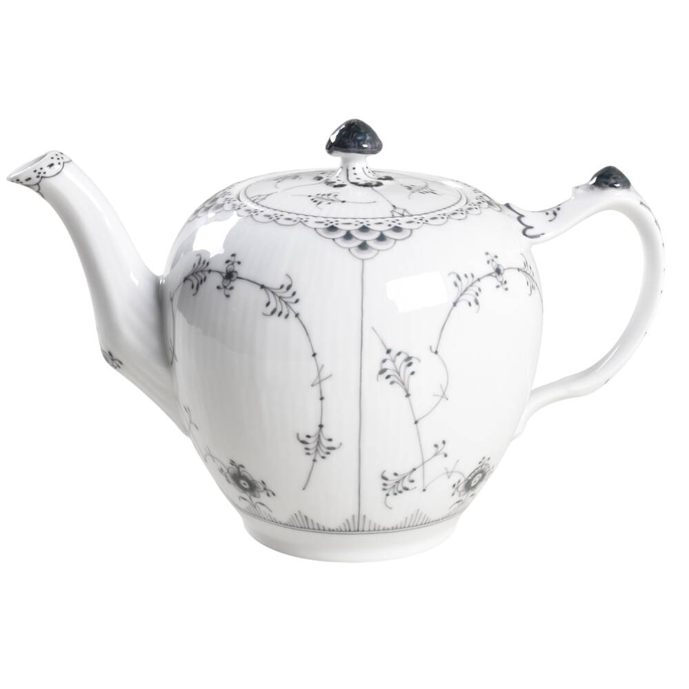 Black Fluted Half Lace Teapot & Lid