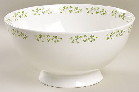 Trellis Shamrock (Century) Centerpiece
