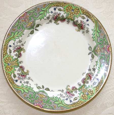 Matsumai Green and Black by Royal Doulton