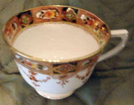 RST156 Footed Cup