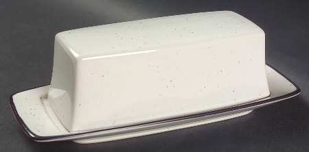 Mikado (Stoneware) 1/4 Lb Covered Butter