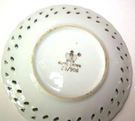 55-906 Saucer