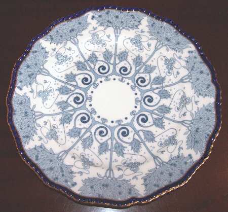RD284 by Royal Doulton
