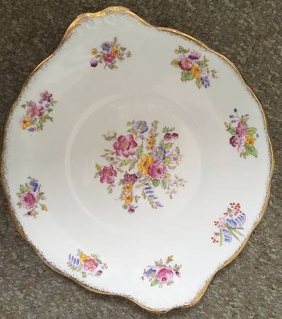ROA228 Handled Cake Plate