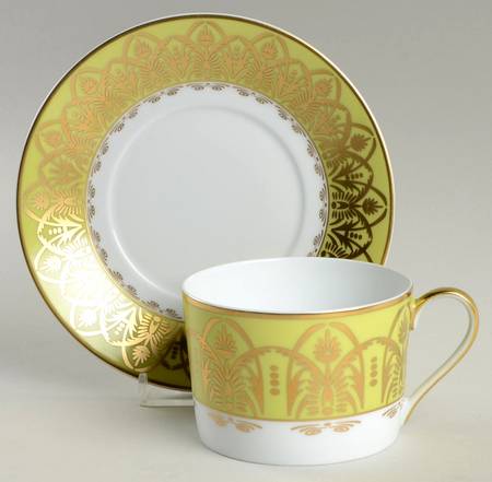 Oasis Green Flat Cup & Saucer Set