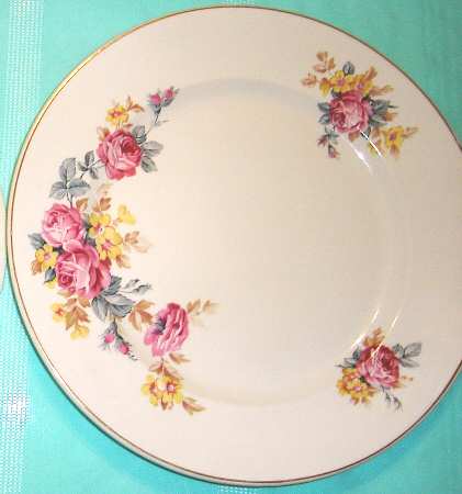 RHV4 Dinner Plate