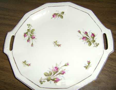 R1992 Handled Cake Plate