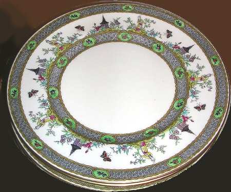 E9444 by Royal Doulton