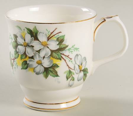 White Dogwood (Solid Gold Trim Mug