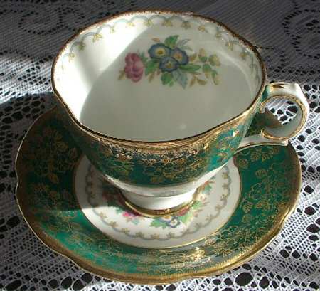 406 Footed Cup & Saucer Set