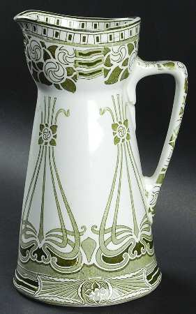 Aubrey Green by Royal Doulton