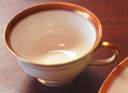 3608 Footed Cup