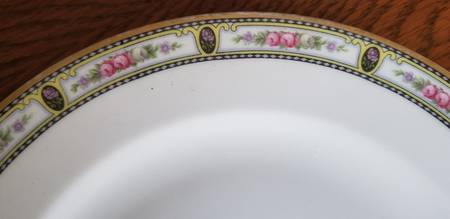R2018 Luncheon Plate