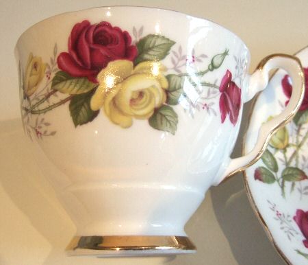 Summer Day Footed Cup