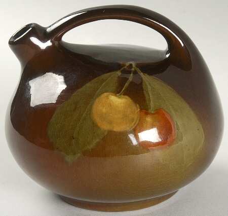 Rozane (Dark) Fruit by Roseville