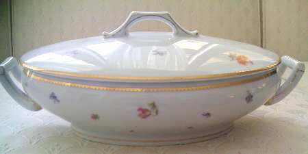 R2039 Round Covered Vegetable