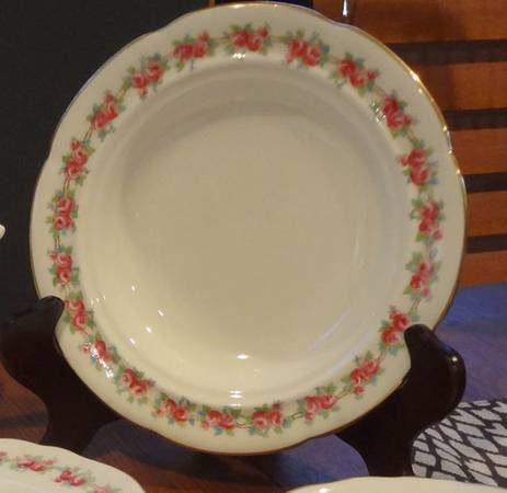 ROC195 Bread & Butter Plate