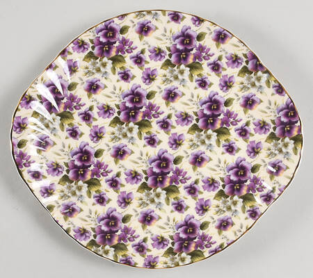 RGD2 Handled Cake Plate