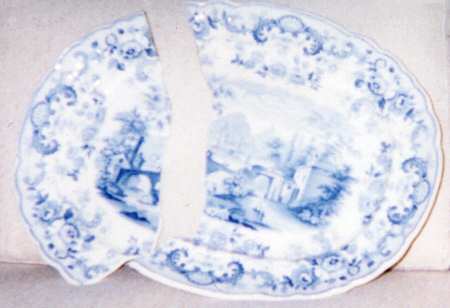 Pomerania Blue 12" Oval Serving Platter