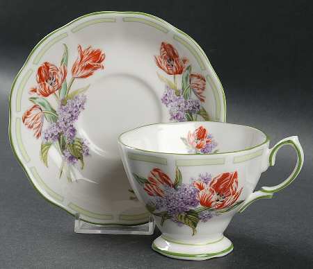 Botanical Teas (Green Trim) Footed Cup & Saucer Set