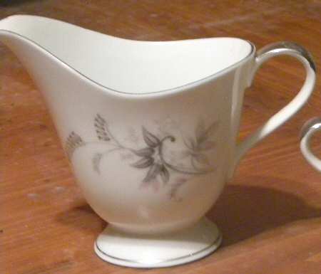 Heritage Creamer