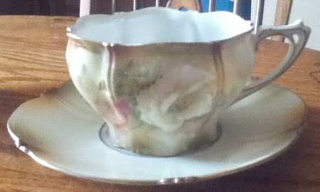 RPU27 Flat Cup & Saucer Set