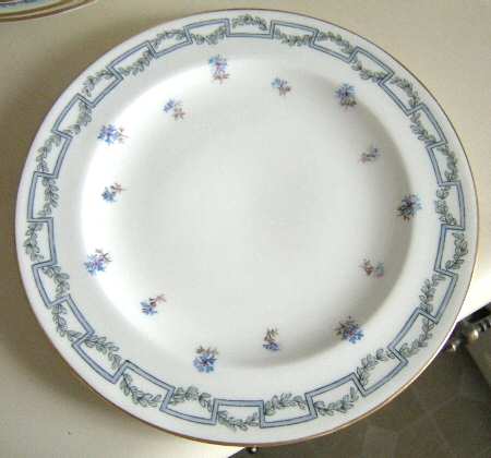 RCD130 by Royal Crown Derby