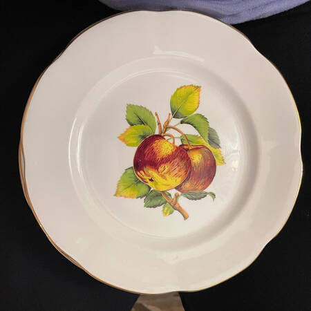 RIA81 Salad Plate