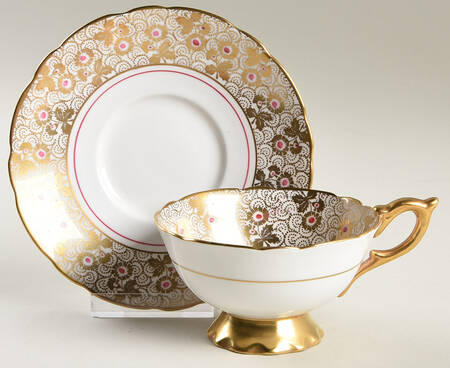 8444 Footed Cup & Saucer Set