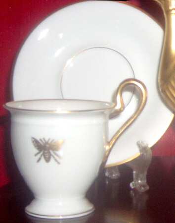 RYD79 Footed Demitasse Cup & Saucer Set