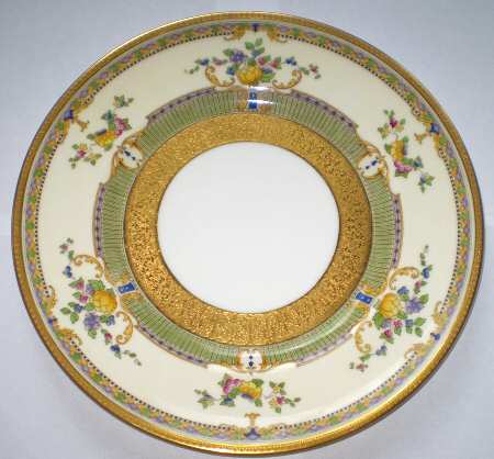 H2614 by Royal Doulton