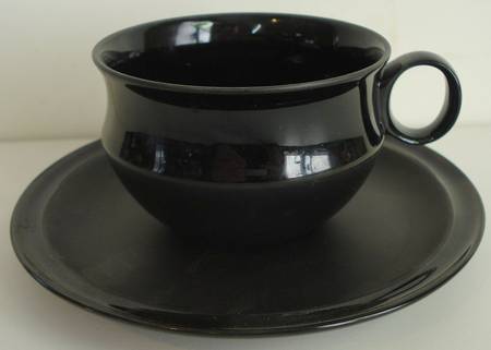 R2094 Flat Cup & Saucer Set