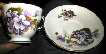 7572 Footed Cup