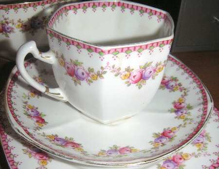 ROA240 Flat Cup & Saucer Set